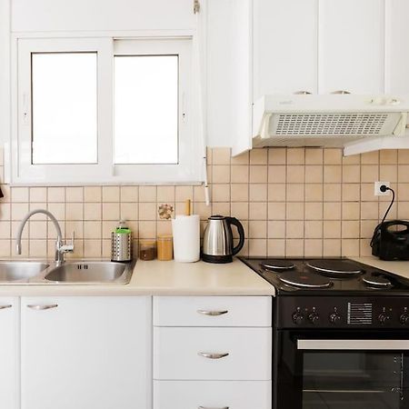 Adorable Sunny Studio With Private Balcony I أثينا المظهر الخارجي الصورة